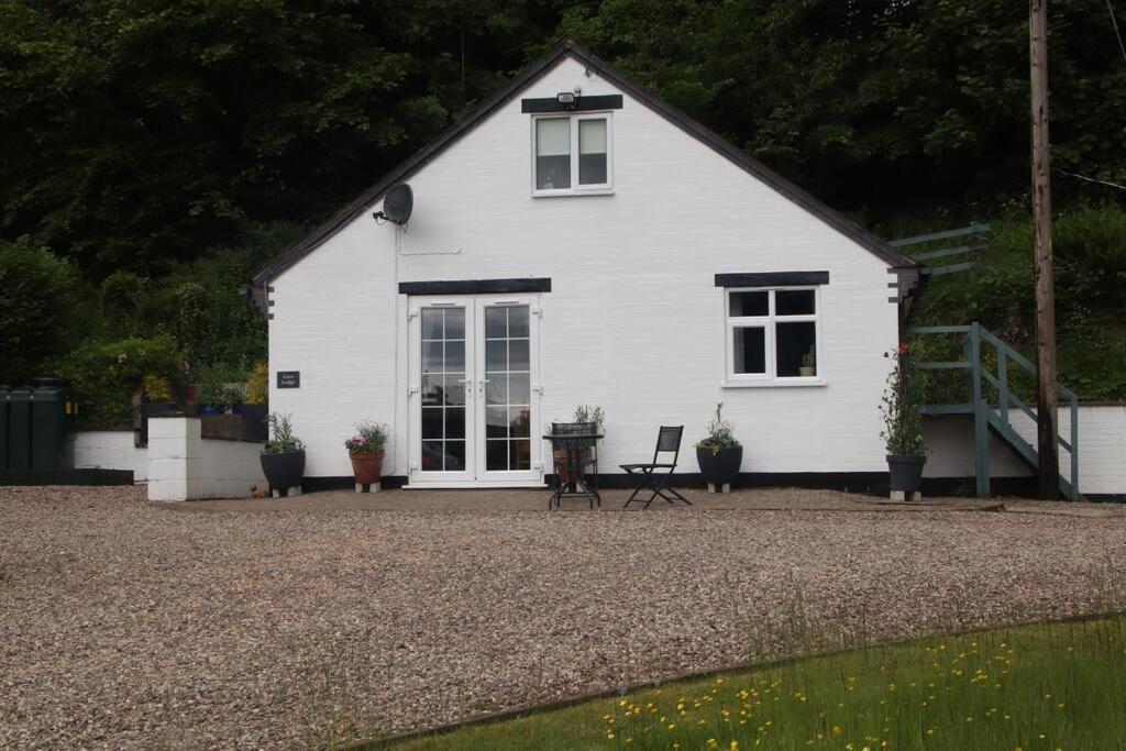 Garn Lodge Нютаун Екстериор снимка