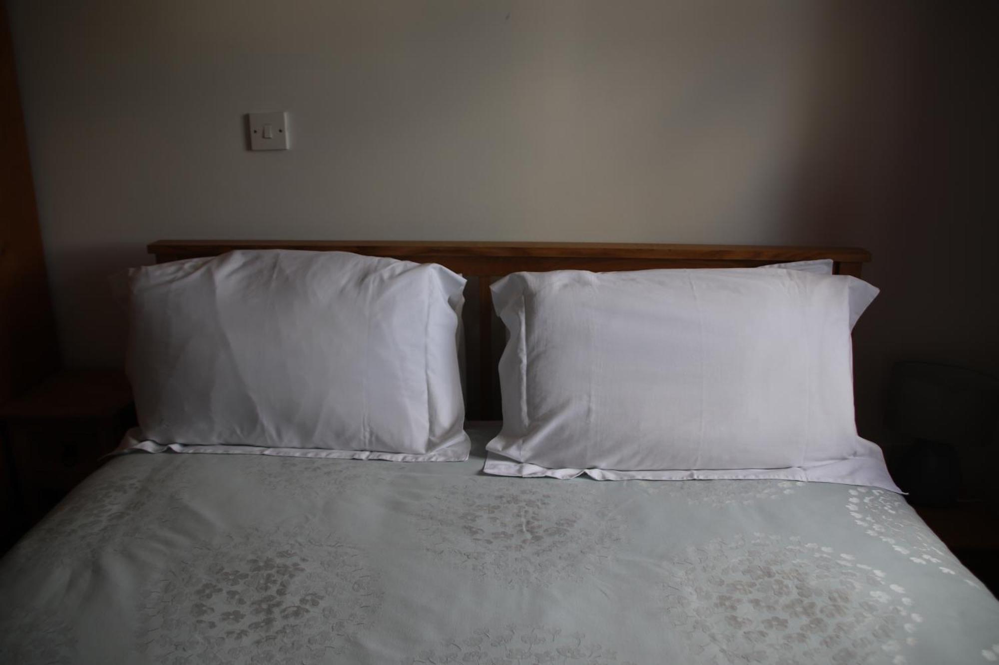Garn Lodge Нютаун Екстериор снимка